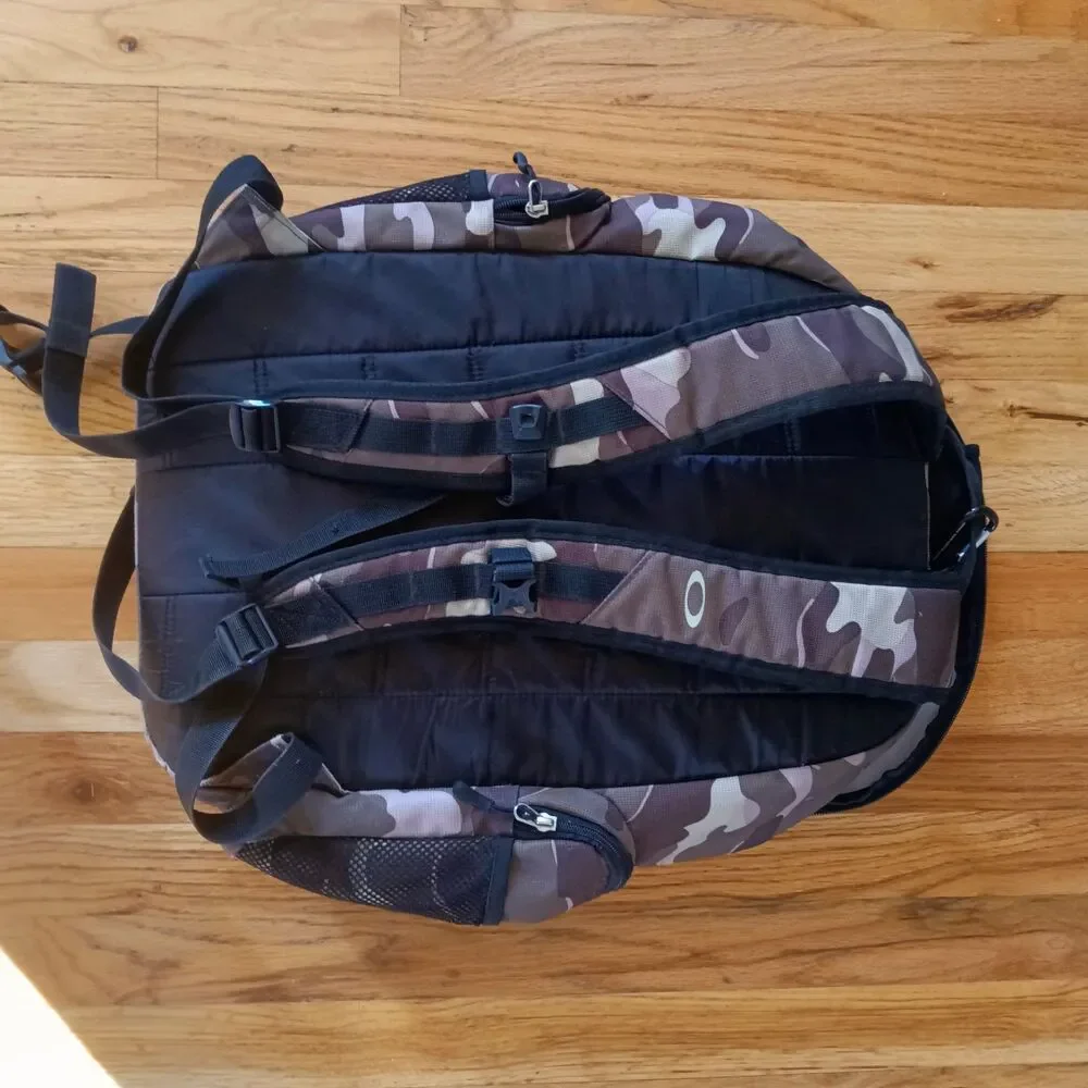 Reebok Rylan Quilted Fanny Pack tie dye back pink - Picture 6 of 6